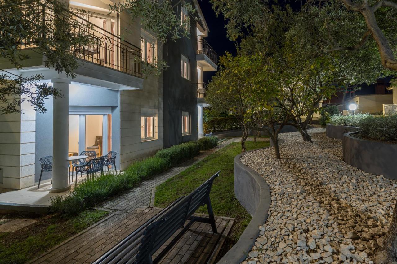 Villa Mihaela Трогир Екстериор снимка